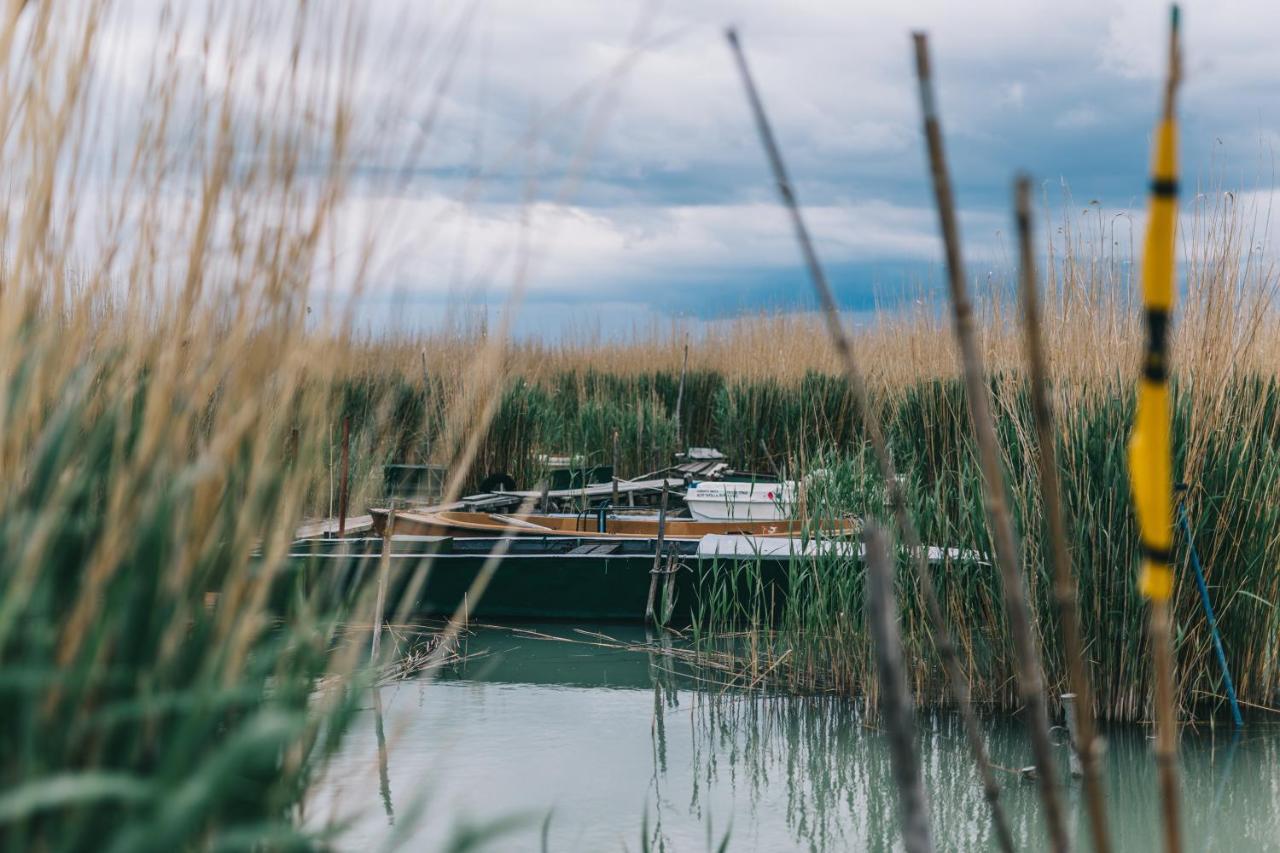 BadacsonyörsCsonakos Haz / The Boat House别墅 外观 照片